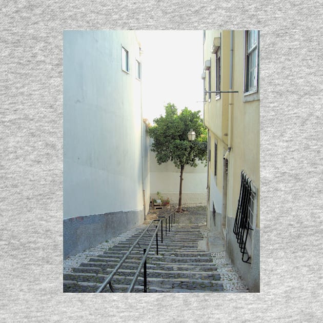 What a difference a tree makes - Alfama, Lisboa by WesternExposure